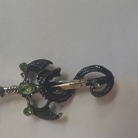 Gothic gemstone sword with dragon necklace - Picture 4 of 4
